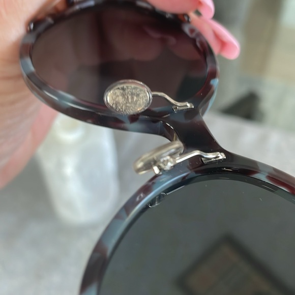 Christian Dior Sunnies!  Fun purple design on the front w/ tortoise frames 😎 - Picture 6 of 10